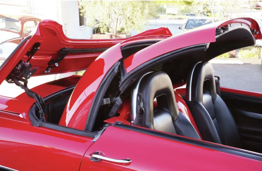 Chevrolet SSR retractable hardtop pickup roadster